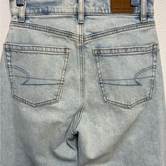 American Eagle Highest Rise Baggy Straight Jeans Light Wash Size 24 - Picture 6 of 13